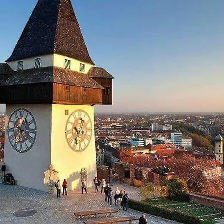 Studio13 And Cozy Apartment *