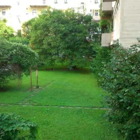 Studio13 And Cozy Διαμέρισμα Γκρατς